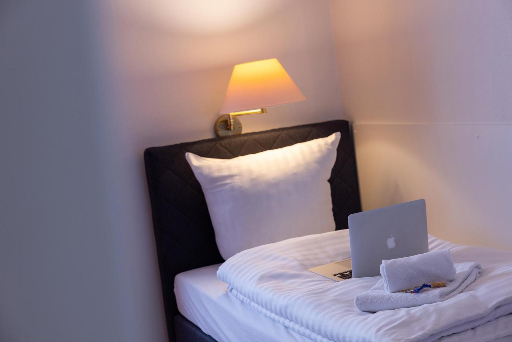 Ravensberger Hof Hotel Билефелд Стая снимка