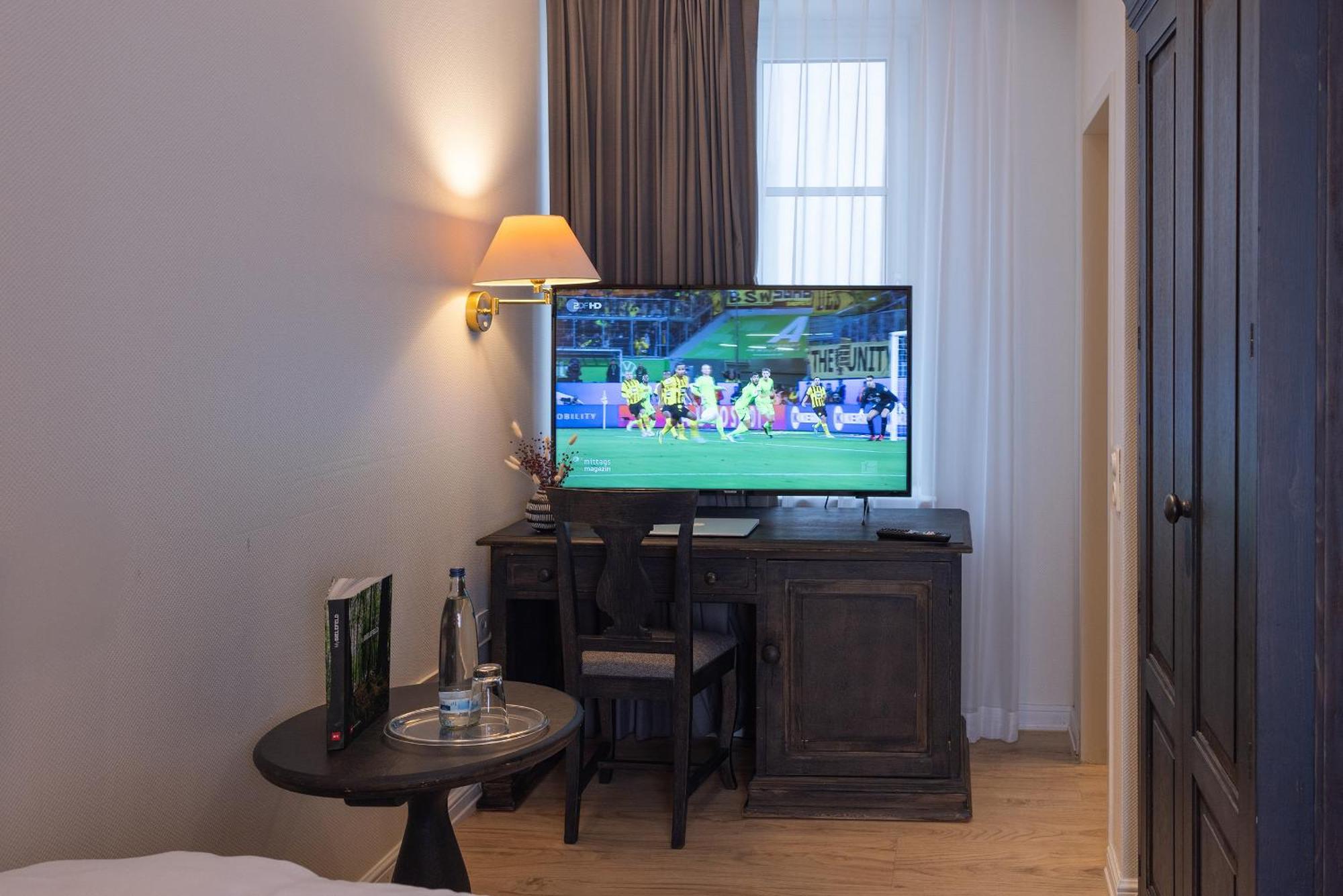 Ravensberger Hof Hotel Билефелд Стая снимка