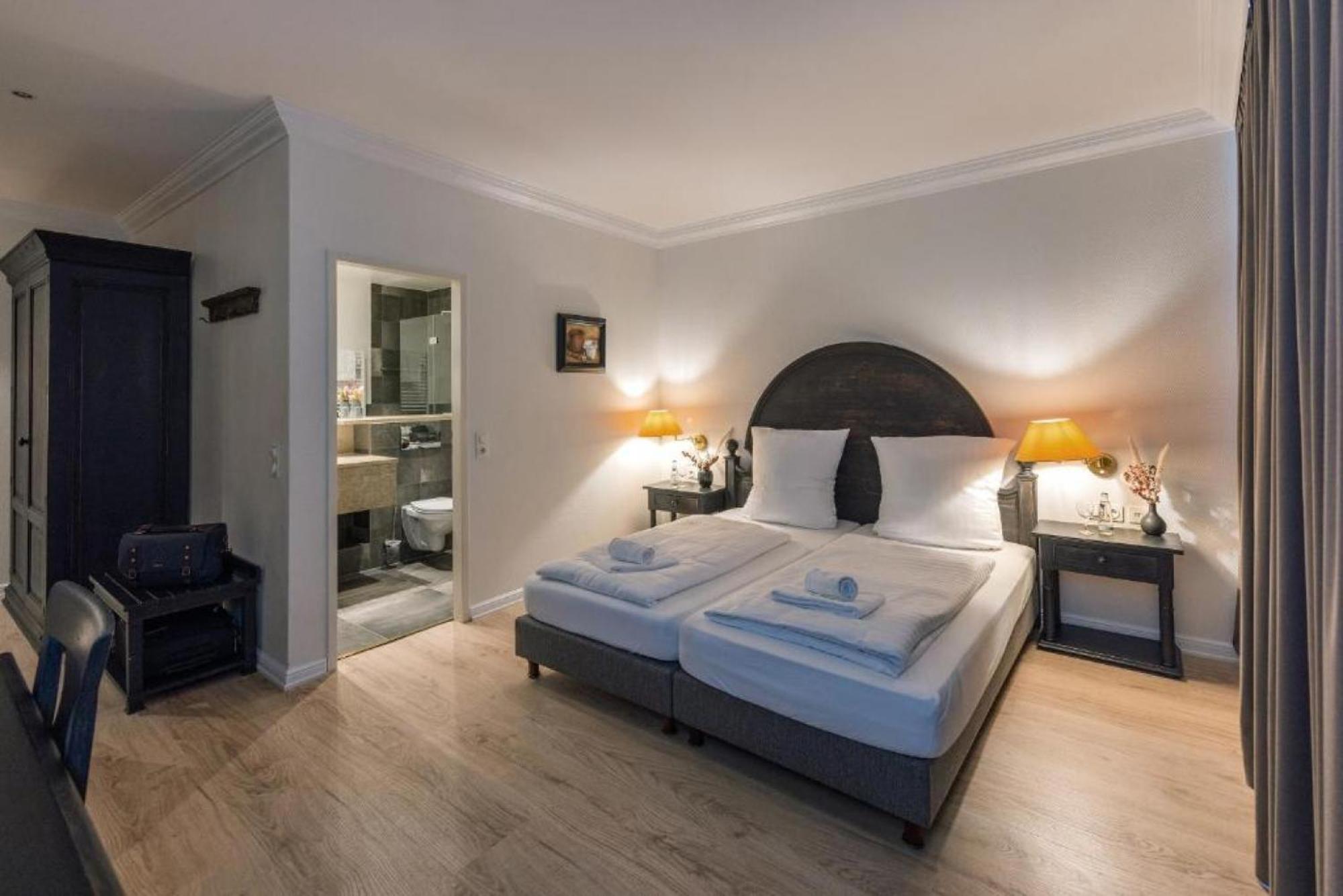 Ravensberger Hof Hotel Билефелд Екстериор снимка