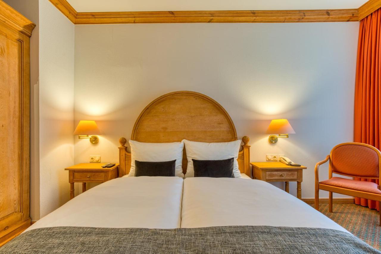 Ravensberger Hof Hotel Билефелд Екстериор снимка