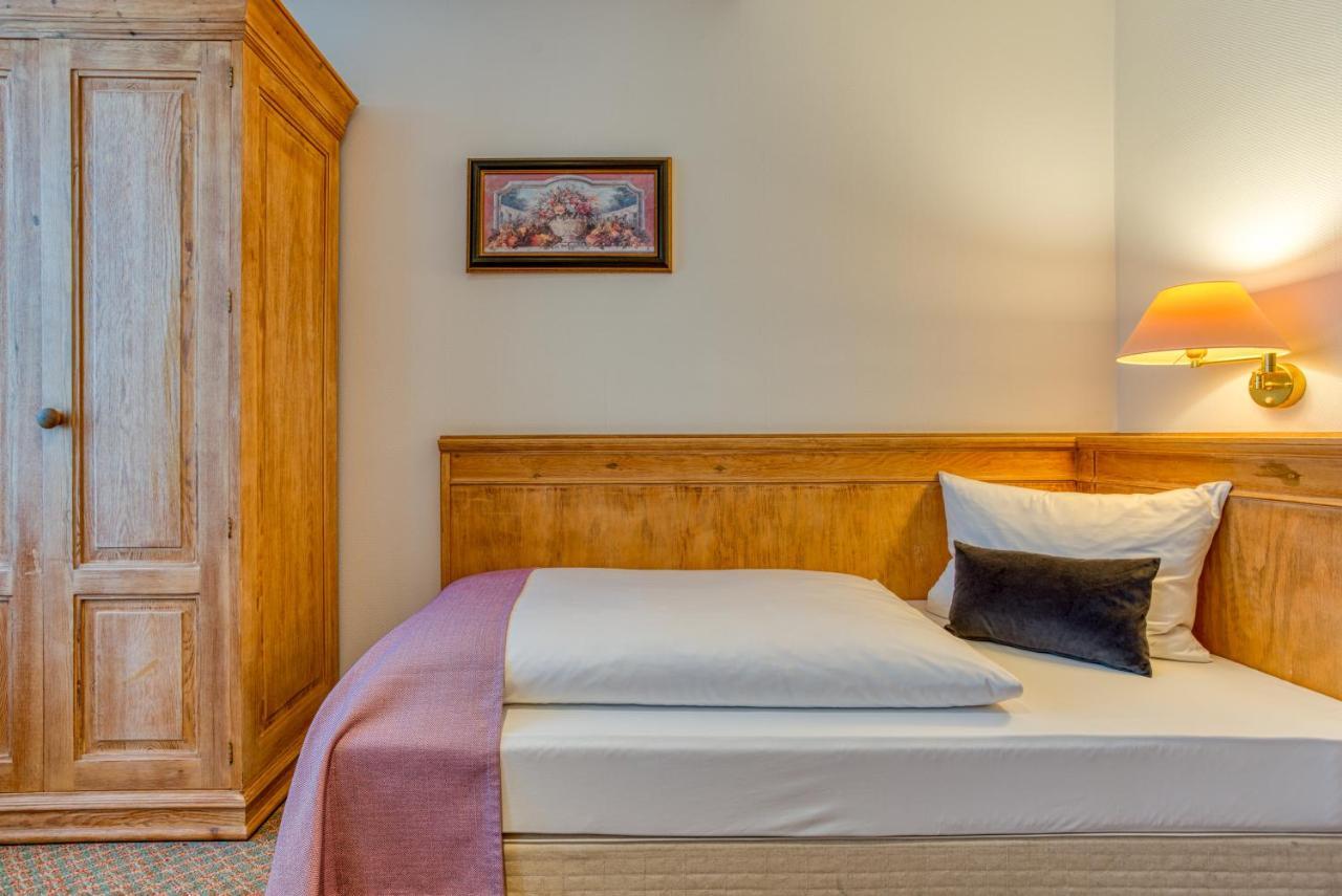 Ravensberger Hof Hotel Билефелд Екстериор снимка