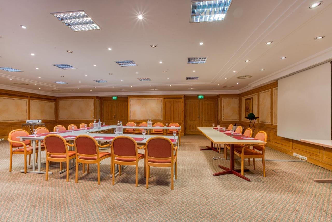 Ravensberger Hof Hotel Билефелд Екстериор снимка