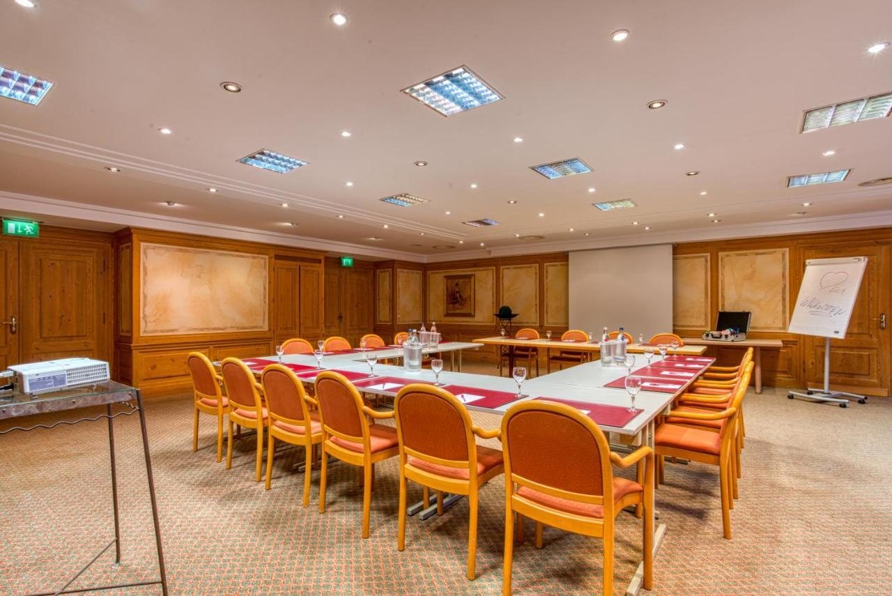 Ravensberger Hof Hotel Билефелд Екстериор снимка