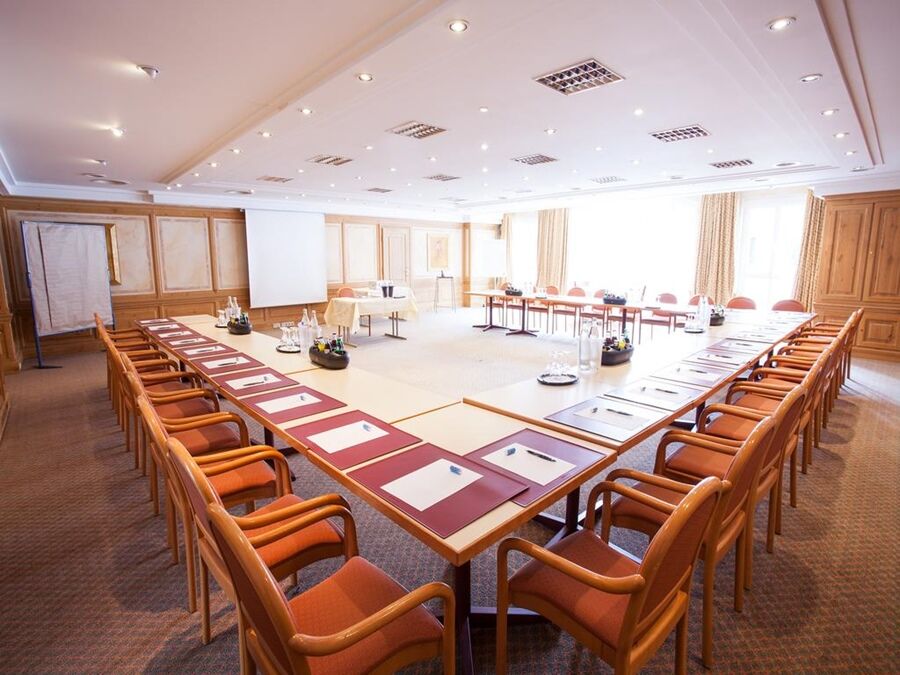 Ravensberger Hof Hotel Билефелд Екстериор снимка